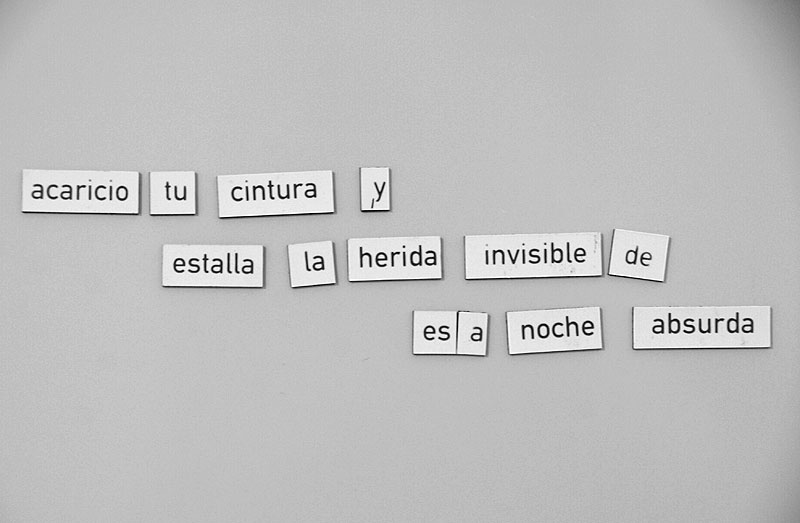 Poesía de Refri – Acaricio tu cintura